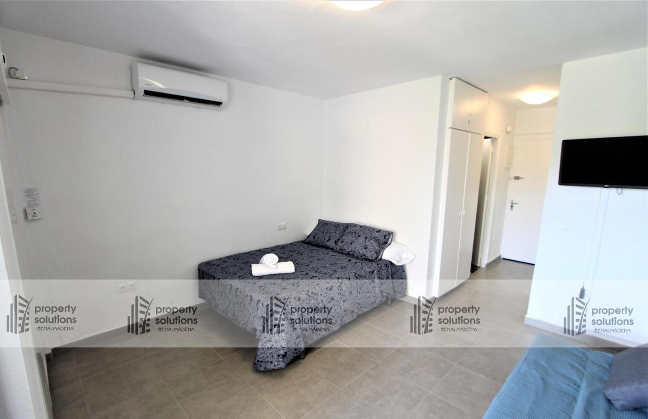135 Agata Apartamentos. Piscina Y Playa. A Corta Distancia Del Centro. 베날마데나코스타 외부 사진